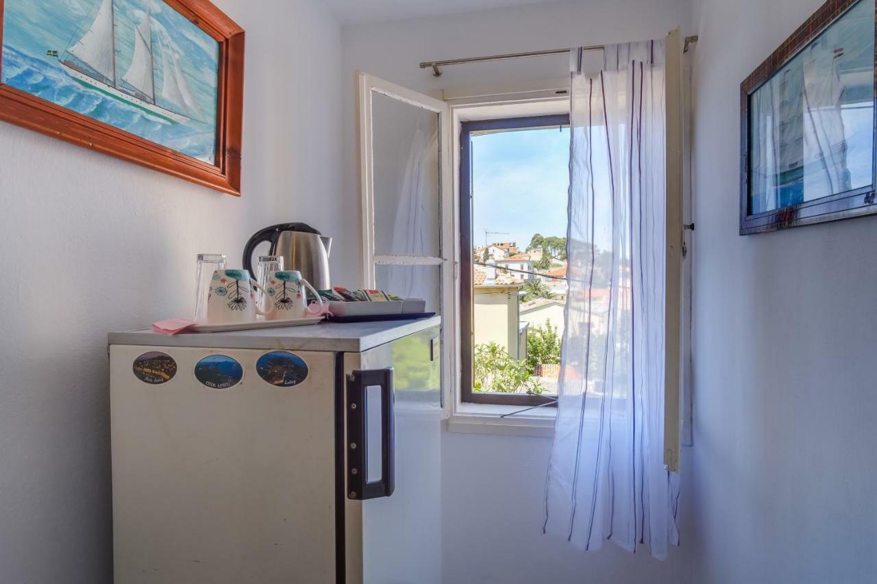 Vila Bugevilija Hotel Mali Lošinj Exterior foto